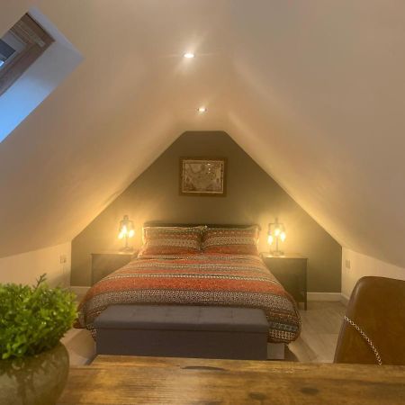 Fantastic Location, Annexe With Hot Tub Villa Warmingham Exteriör bild